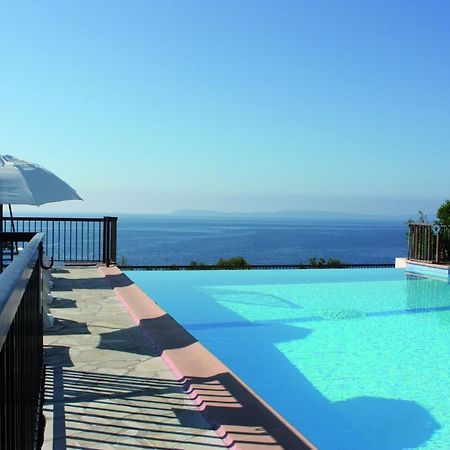 Residence Goelia Le Domaine De La Pinede Le Lavandou Kültér fotó