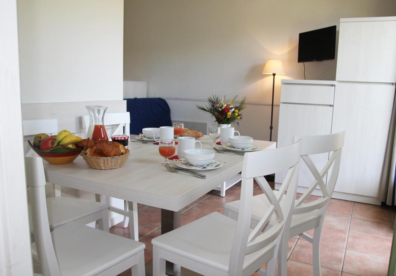 Residence Goelia Le Domaine De La Pinede Le Lavandou Kültér fotó