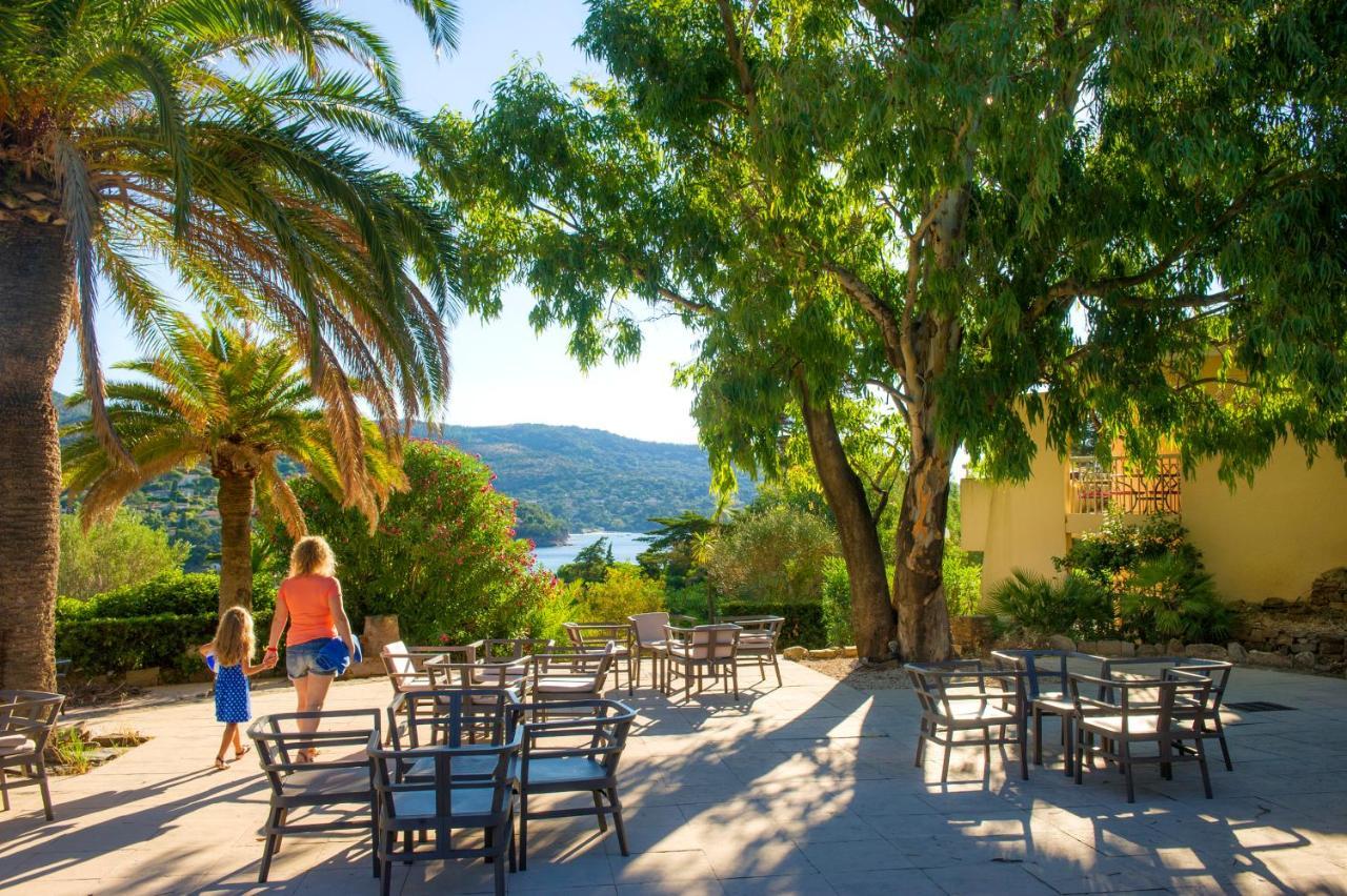 Residence Goelia Le Domaine De La Pinede Le Lavandou Kültér fotó