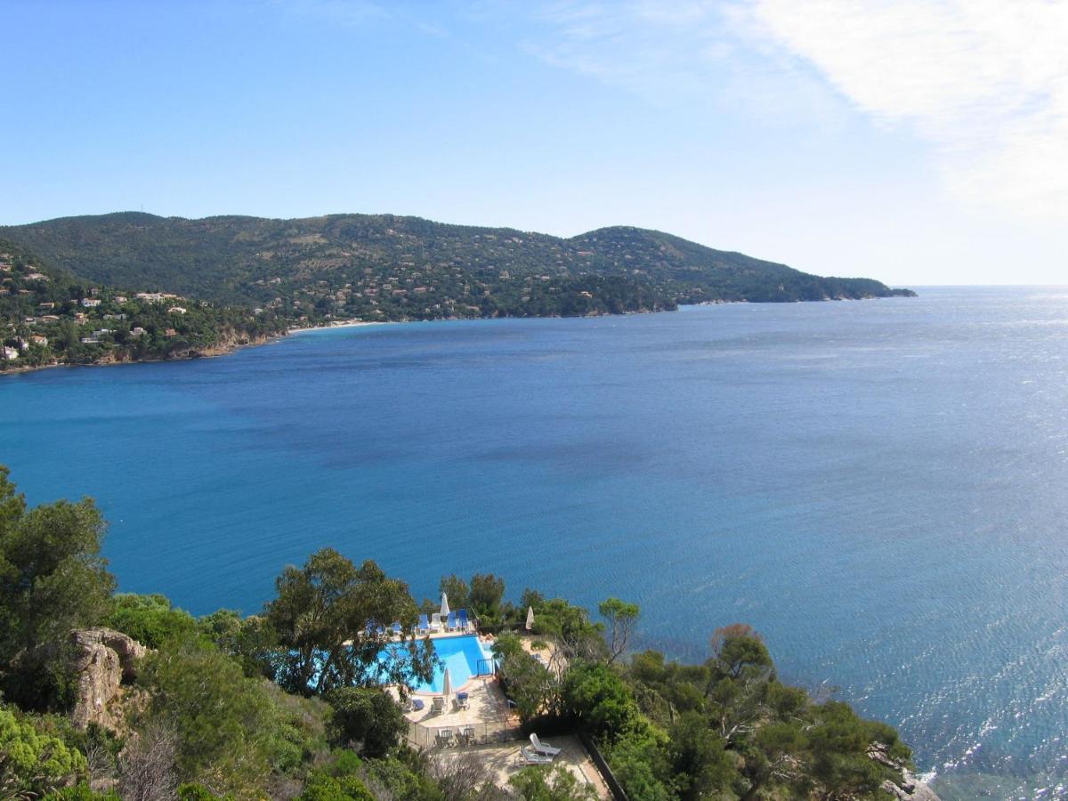 Residence Goelia Le Domaine De La Pinede Le Lavandou Kültér fotó